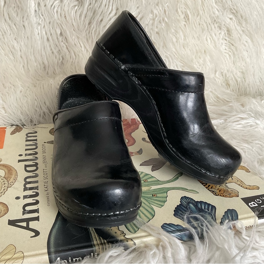 Sanita Leather Addison Women's in‎ Black